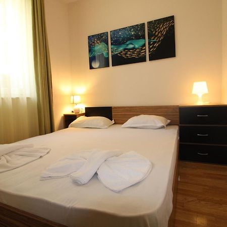 Menada Romance Marine Apartments Sunny Beach Habitación foto