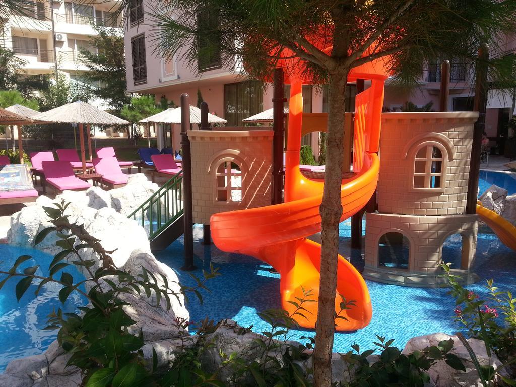 Menada Romance Marine Apartments Sunny Beach Exterior foto