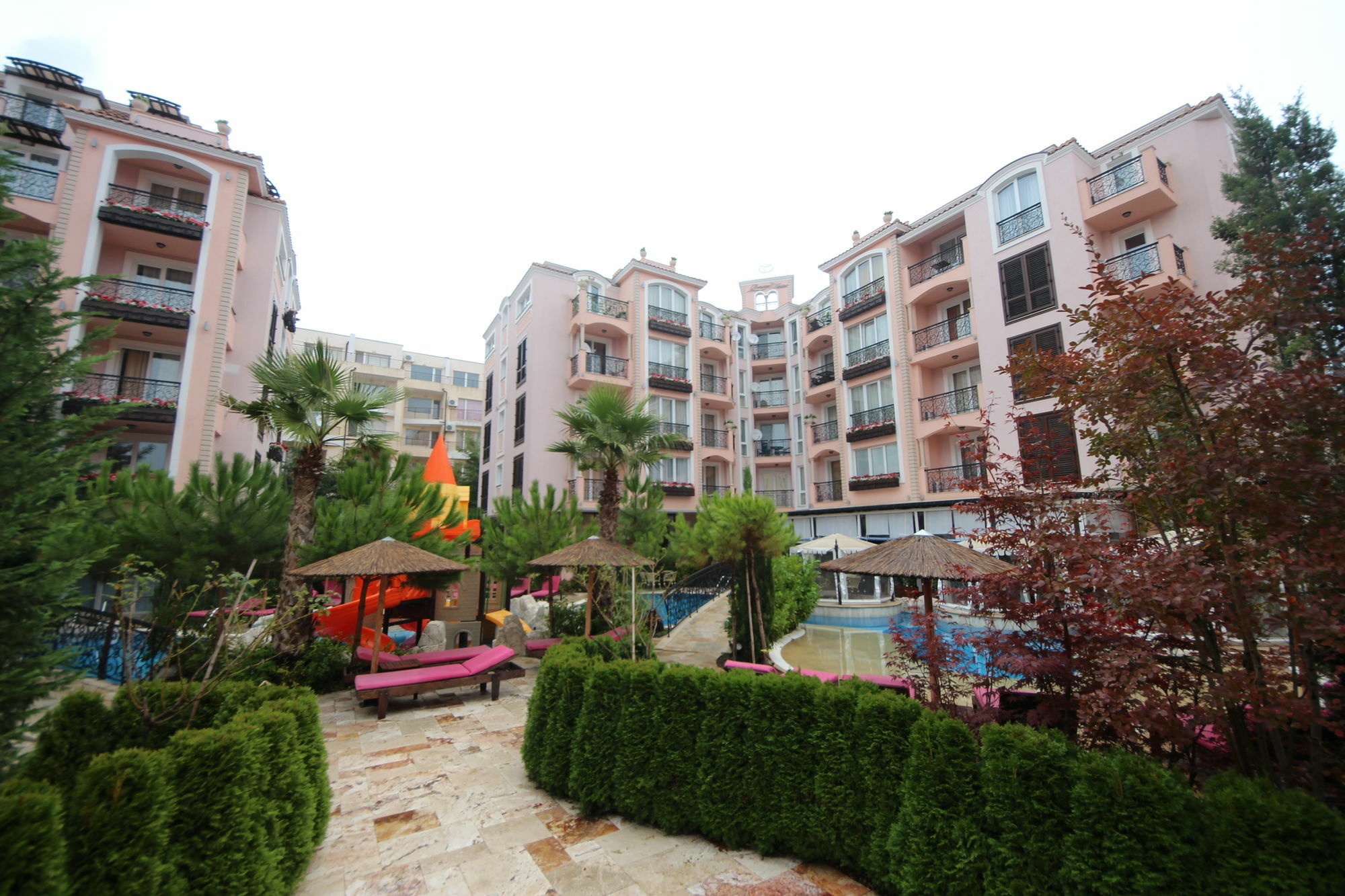 Menada Romance Marine Apartments Sunny Beach Exterior foto